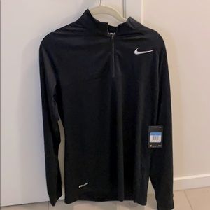 Men’s Nike dri-fit long sleeve golf shirt